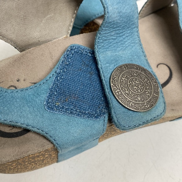 Abeo Una Blue Leather Wedge Sandal Shoes Size 7.5 - Picture 10 of 17